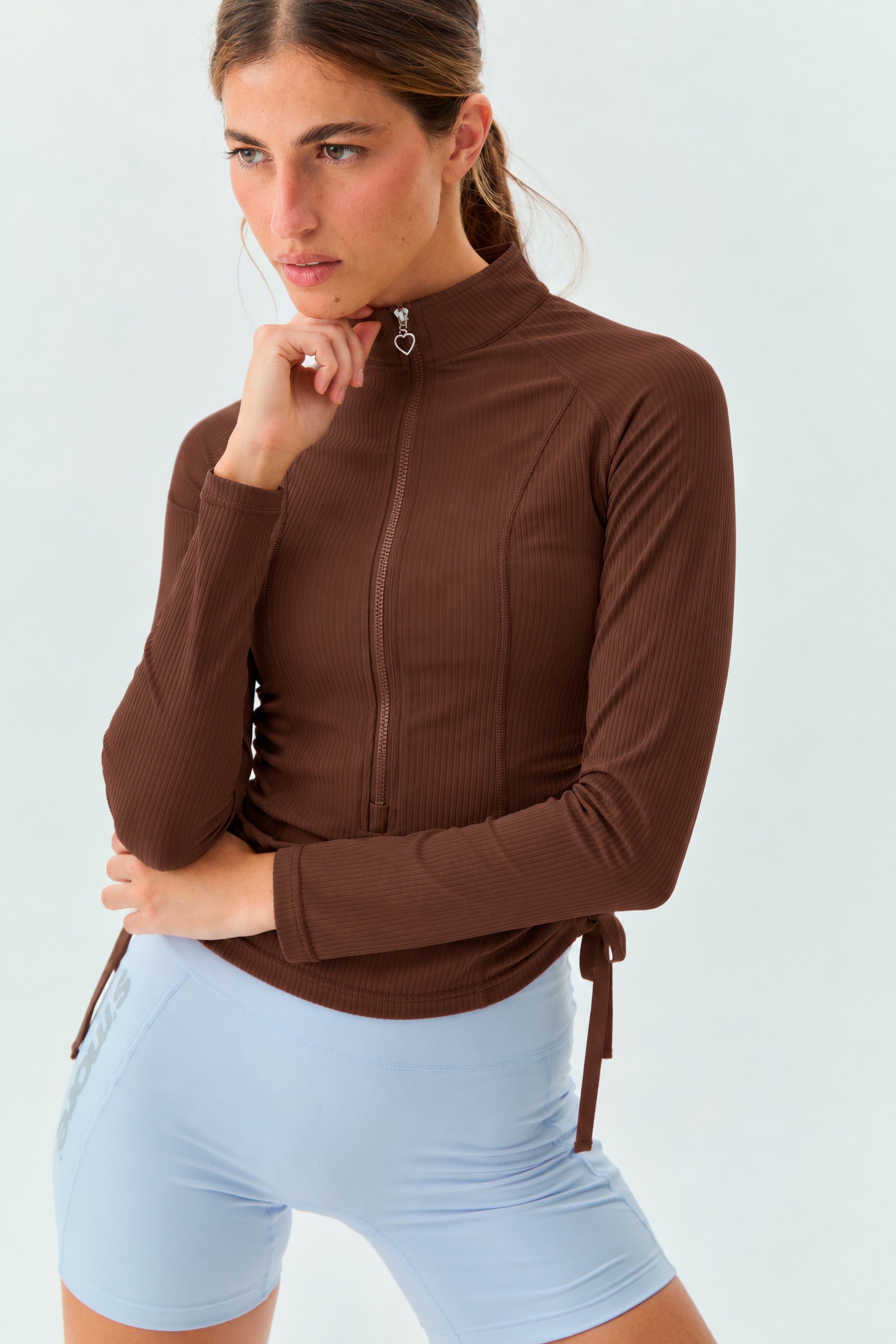 ZIPPER DARK CHOCOLATE